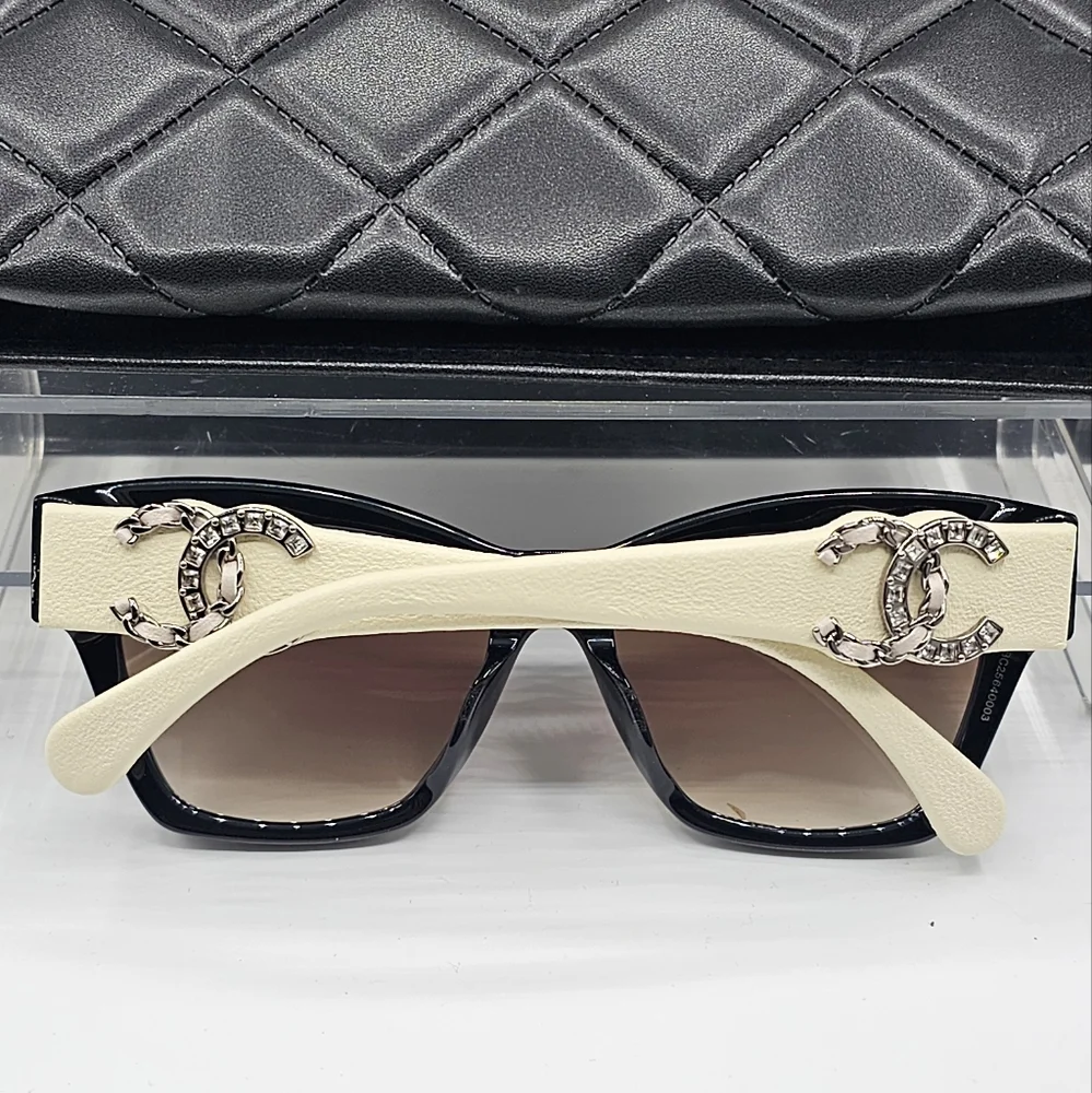 CHANEL CREAM AND BLACK SUNGLASSES CRYSTAL 5456QA C501S5